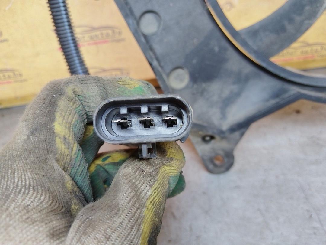 Вентилятор кондиционера X1YJ90 Opel Meriva купить с доставкой