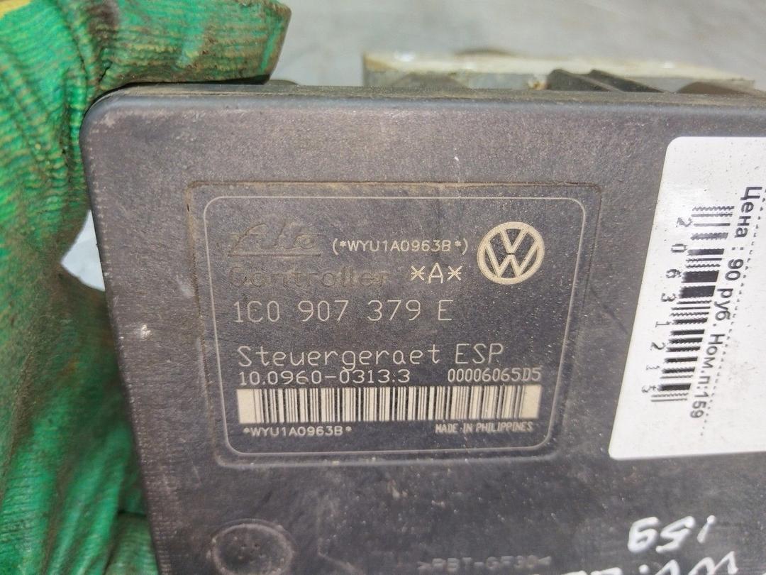 Блок ABS 44230M Volkswagen Golf undefined