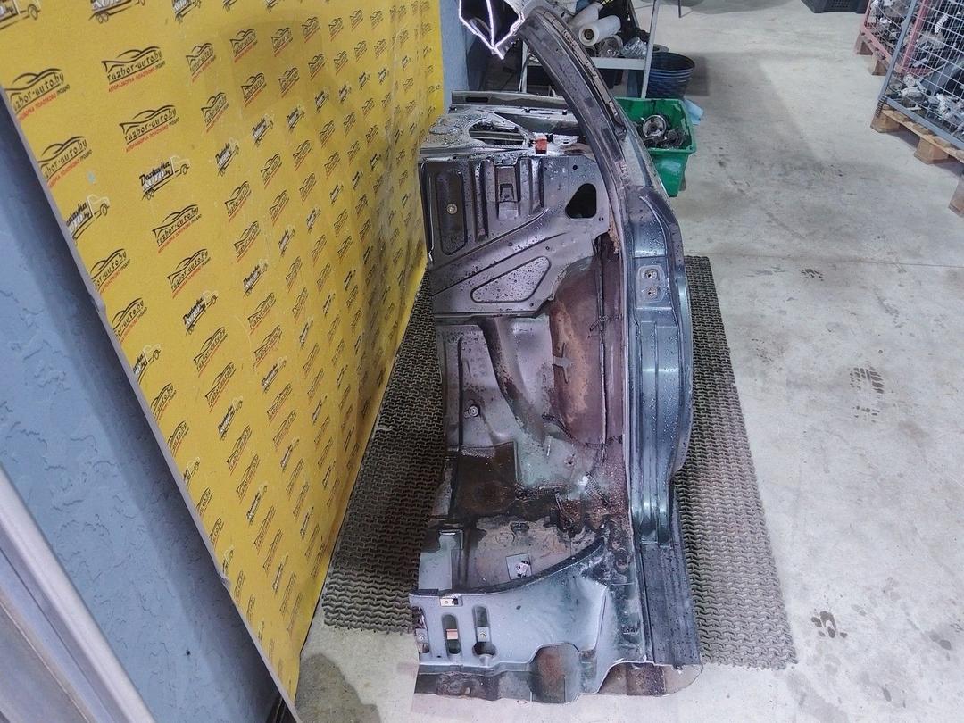 Крыло заднее левое LU0D5L Audi 100 купить на авторазборке