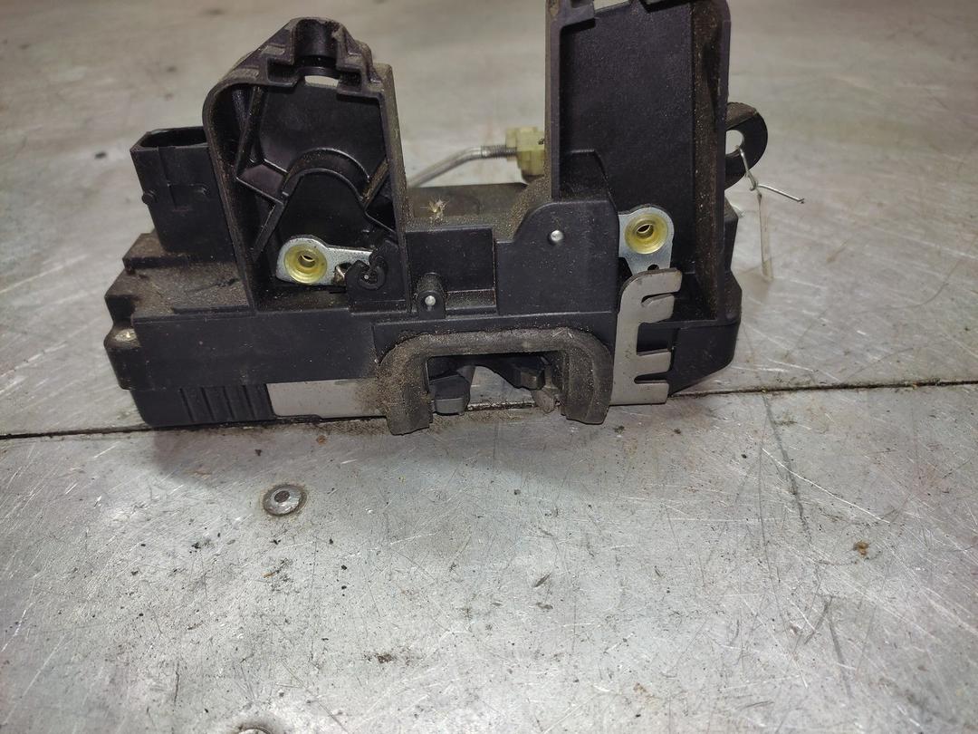 Замок двери задней левой X3BT2J Opel Signum