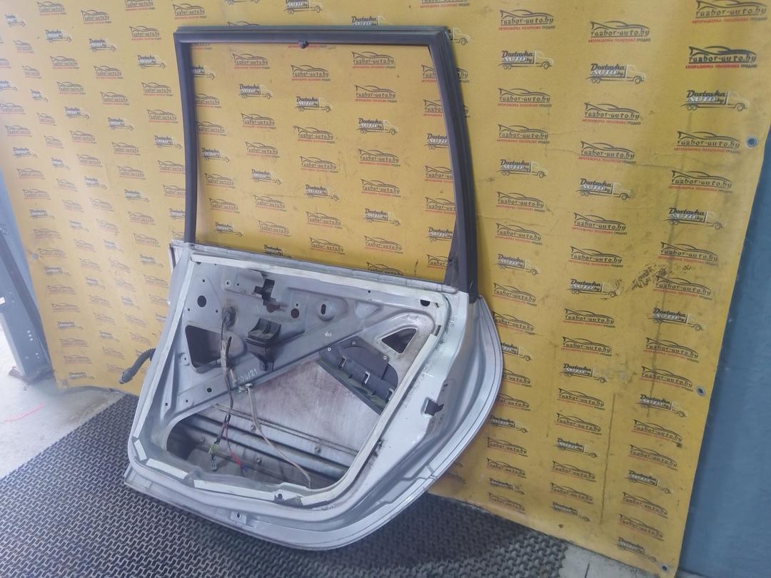 Дверь задняя правая 5H9UQ4 Renault Espace купить с доставкой