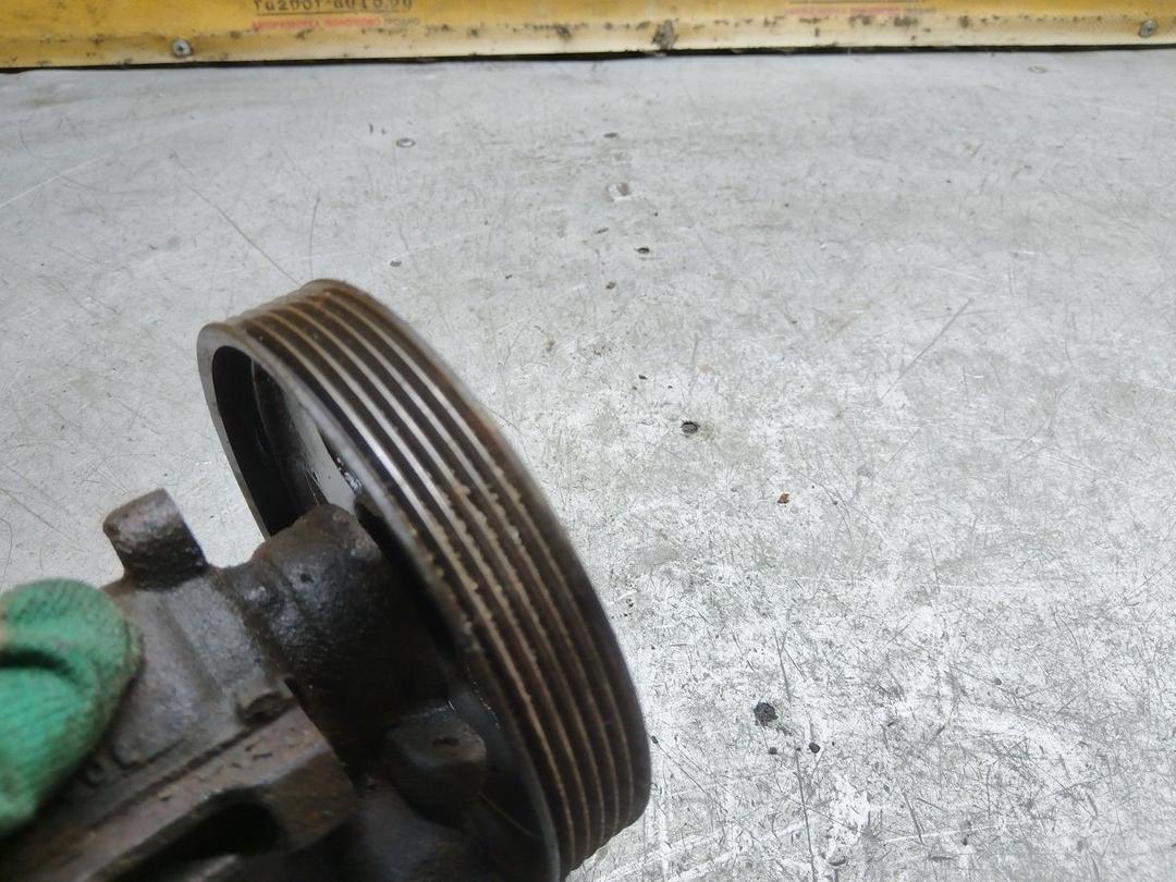 Насос гидроусилителя руля GAYOTY Peugeot 405 купить на авторазборке