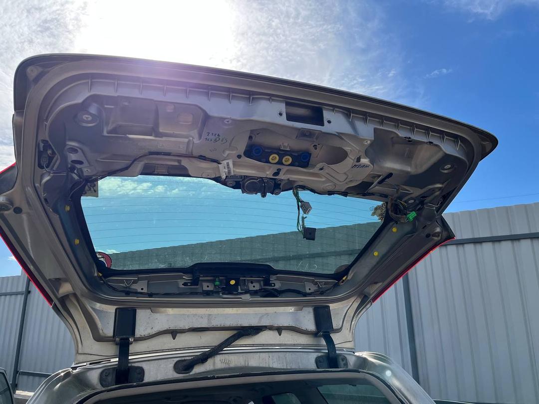 Крышка багажника (дверь 3-5) 7RJ6ZI Volvo XC70 купить на авторазборке