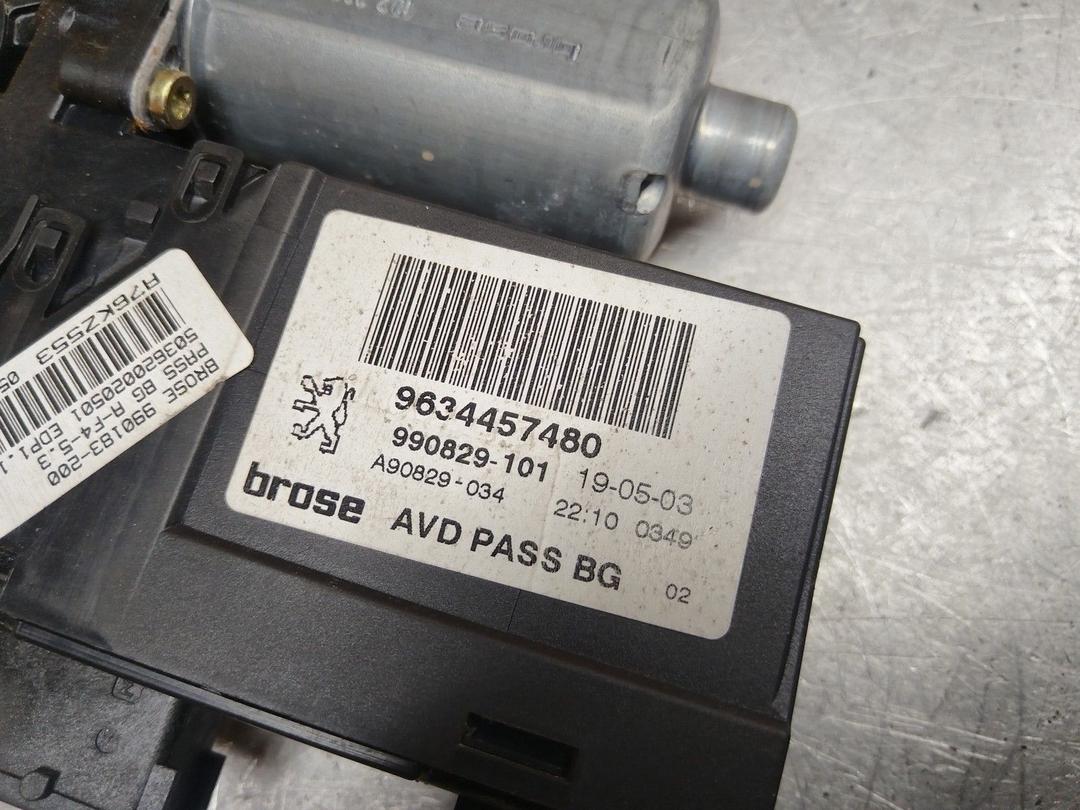 Стеклоподъемник электрический передний правый OC135O Peugeot 307 купить с доставкой