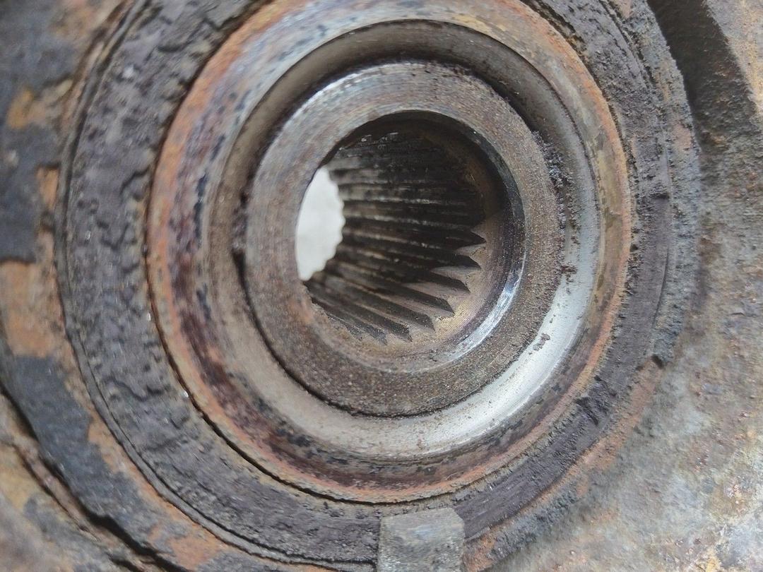 Кулак поворотный правый FGLU6L Renault Laguna купить с доставкой