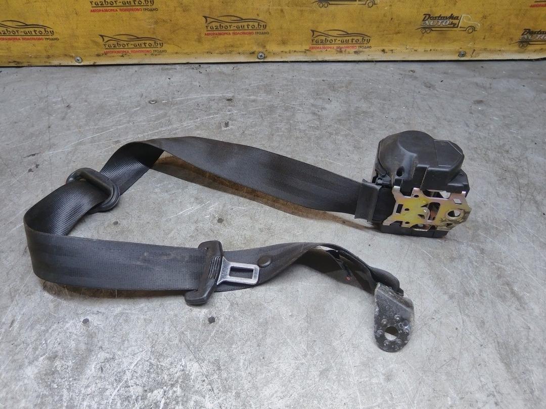 Ремень безопасности задний правый Y0MW8G Volkswagen Polo купить с доставкой. Огромный выбор запчастей и марок авто. У нас есть практически все.