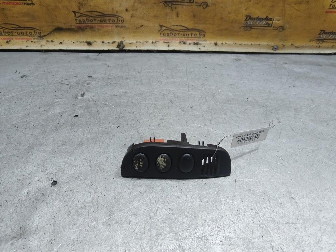 Переключатель круиз-контроля ZPH5N4 Citroen C3