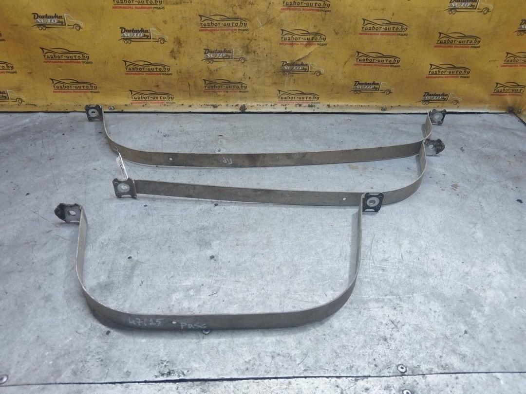 Крепление топливного бака ELNS5M Volkswagen Passat