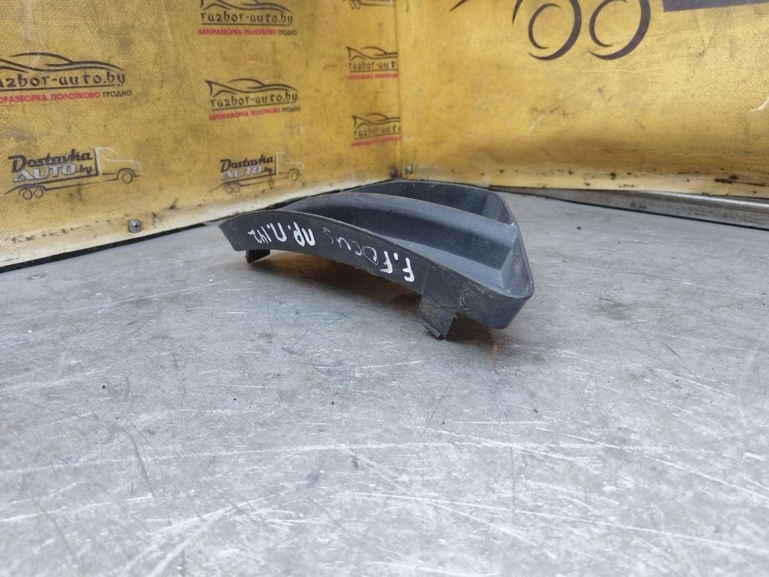 Заглушка (решетка) в бампер передний TMZ055 Ford Focus купить в магазине запчастей бу