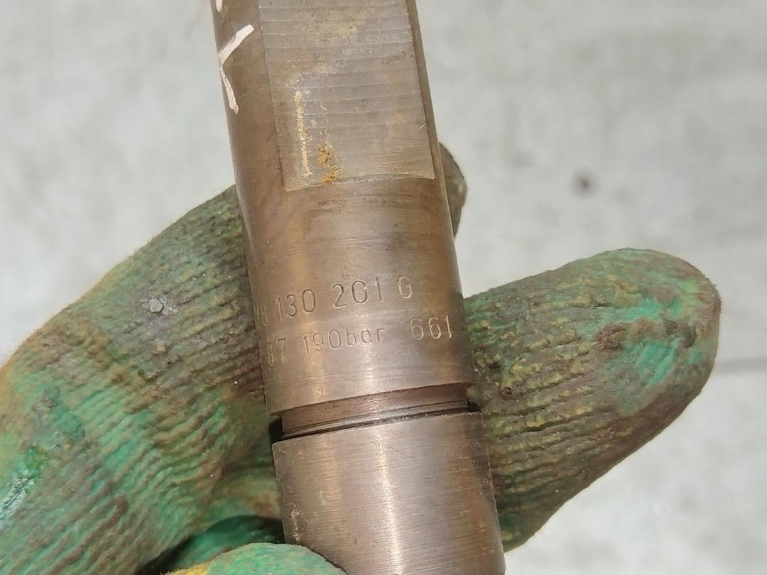 Форсунка 8KD5KH Volkswagen Sharan купить с доставкой