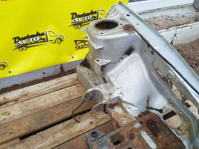 Передняя панель крепления облицовки (телевизор) YY9DH7 Mitsubishi Carisma купить в магазине запчастей бу