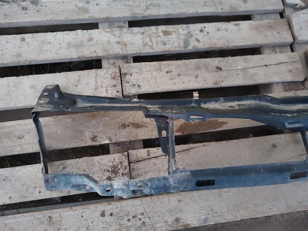 Передняя панель крепления облицовки (телевизор) PNBT9Q Volkswagen Passat купить