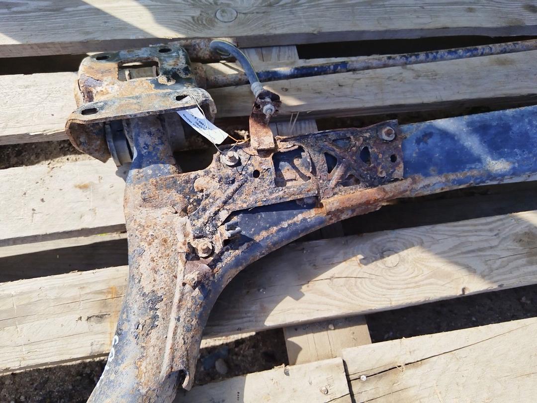 Балка подвески задняя 8LKP9U Audi A4 купить с доставкой