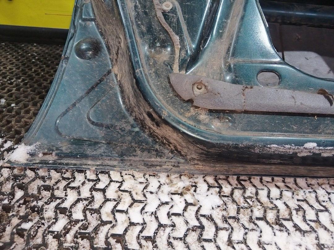 Дверь передняя правая 7SCV0Y Citroen Xantia купить с доставкой