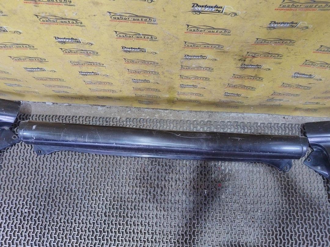 Бампер задний VOBISI Toyota Yaris Verso купить в магазине запчастей бу