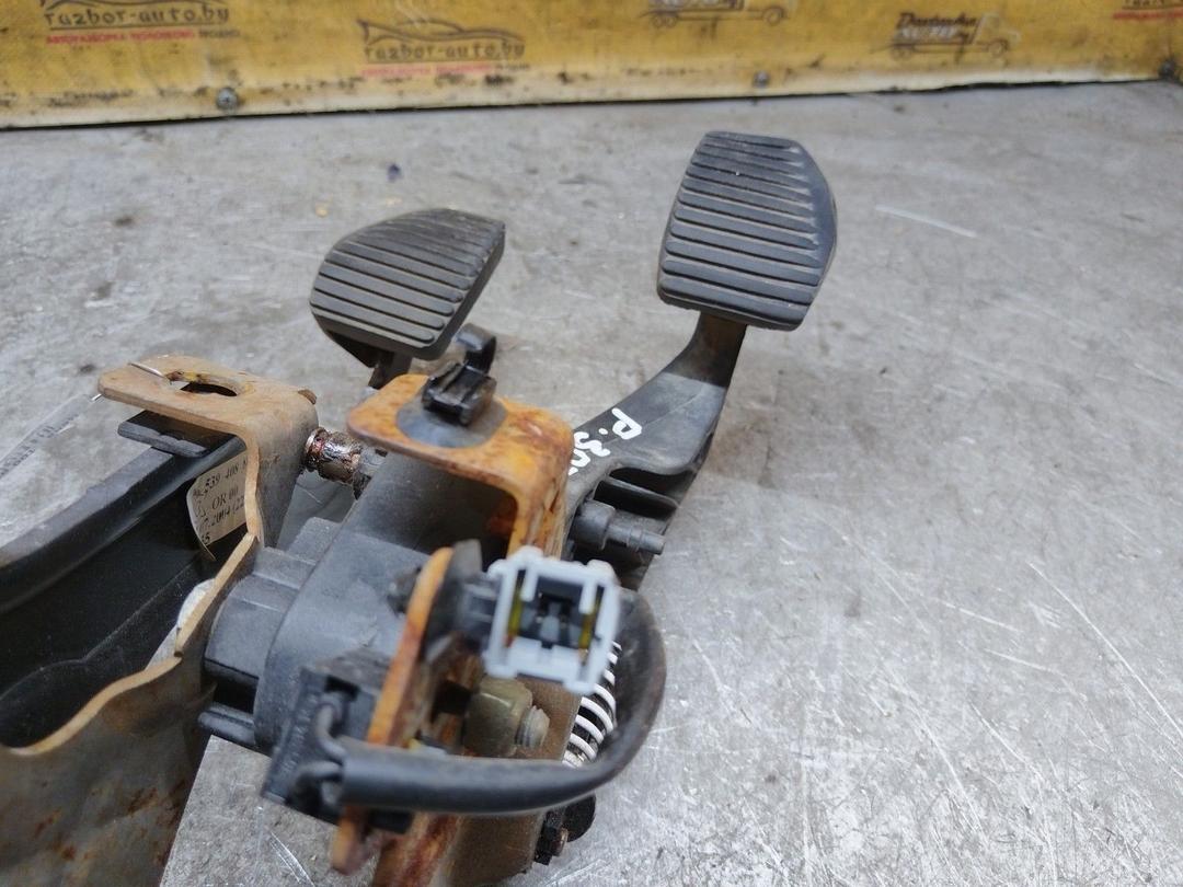 Узел педальный (блок педалей) 9R3RBQ Peugeot 307 купить с доставкой