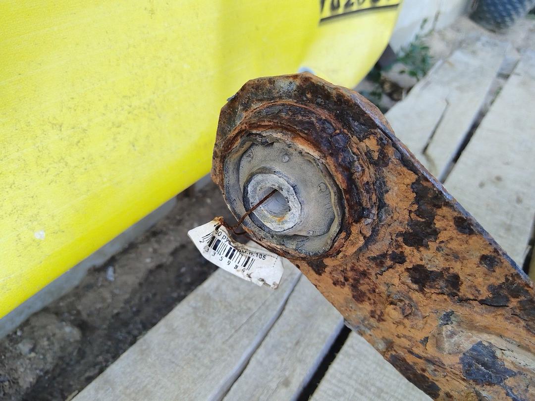 Балка подвески задняя HQ561E Audi 100 undefined