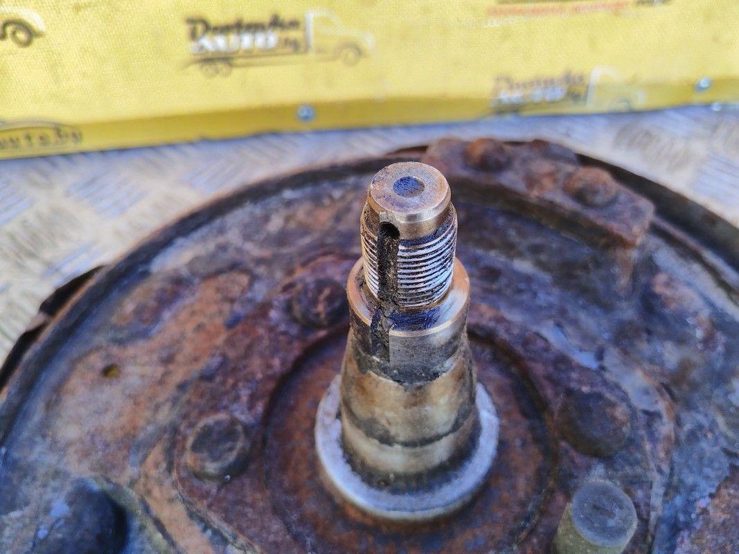 Цапфа задняя (ось ступицы) 4VBTMB Kia Carnival - Фото 6