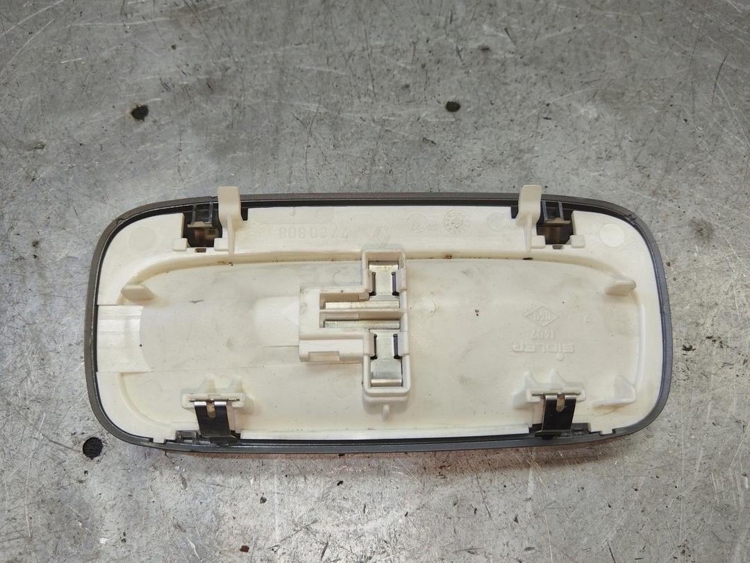 Фонарь салона (плафон) D29TOY Renault Safrane - Фото 2