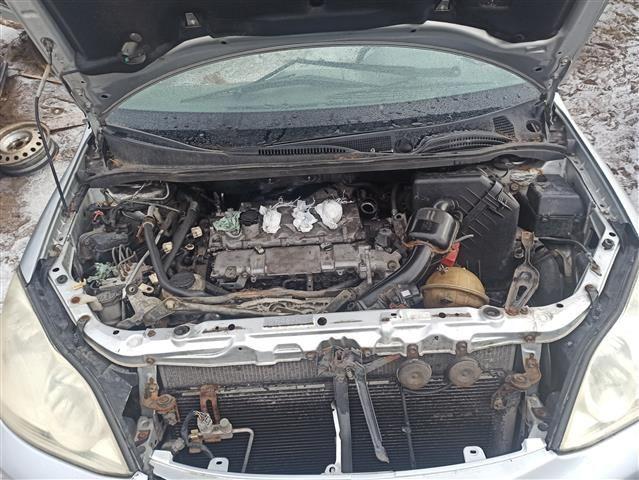 Бачок омывателя 52EF45 Toyota Avensis Verso