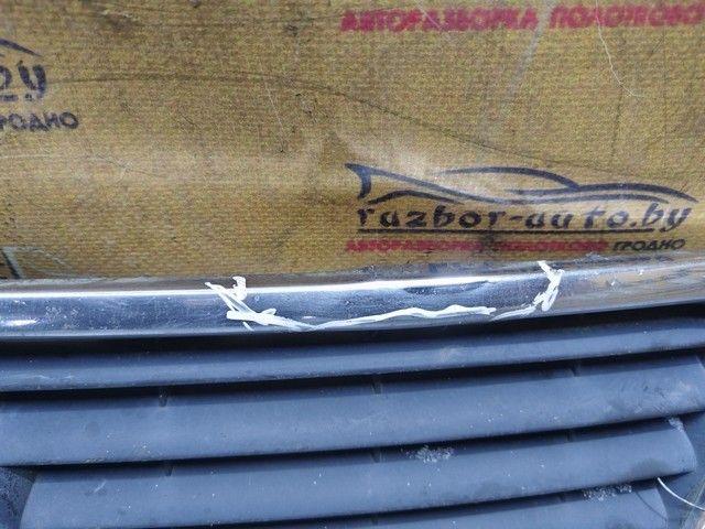 Решетка капота AV4MTU Audi A4 купить на авторазборке