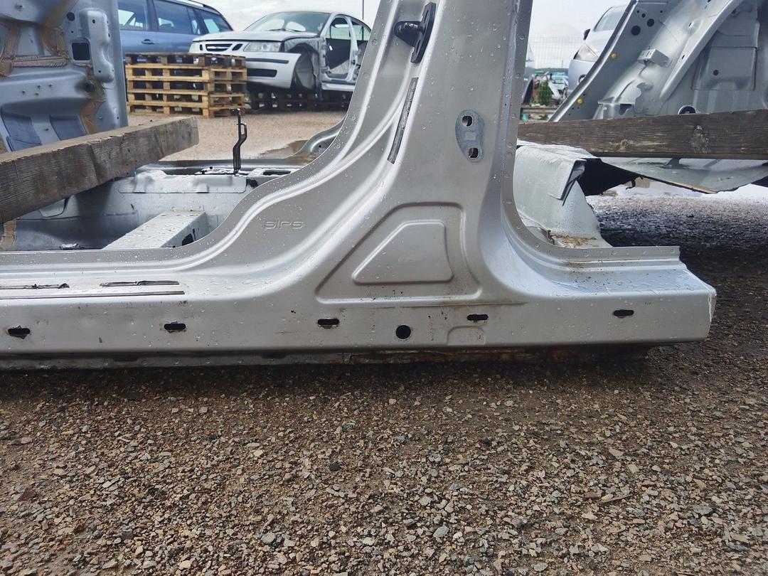 Стойка кузовная центральная левая V6R9KY Volvo S40 - Фото 2