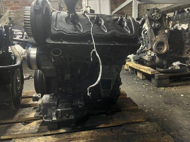 Двигатель FB8699 Audi A8