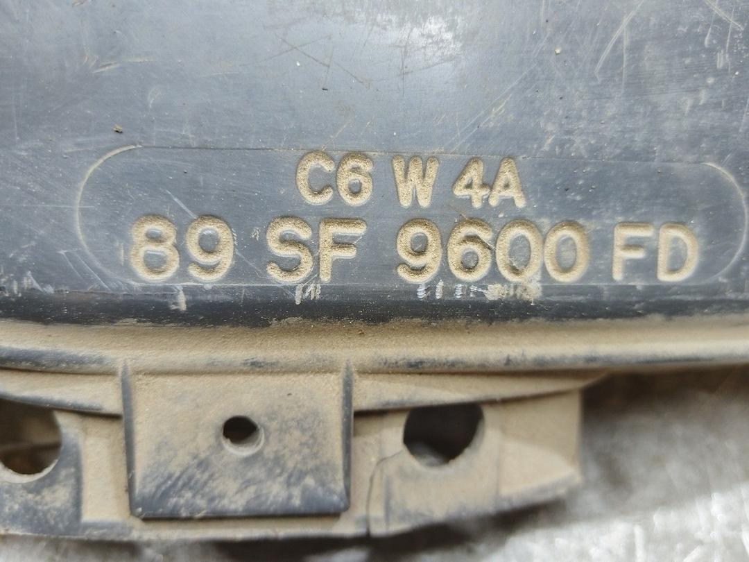 Корпус воздушного фильтра 2UL5VO Ford Escort купить