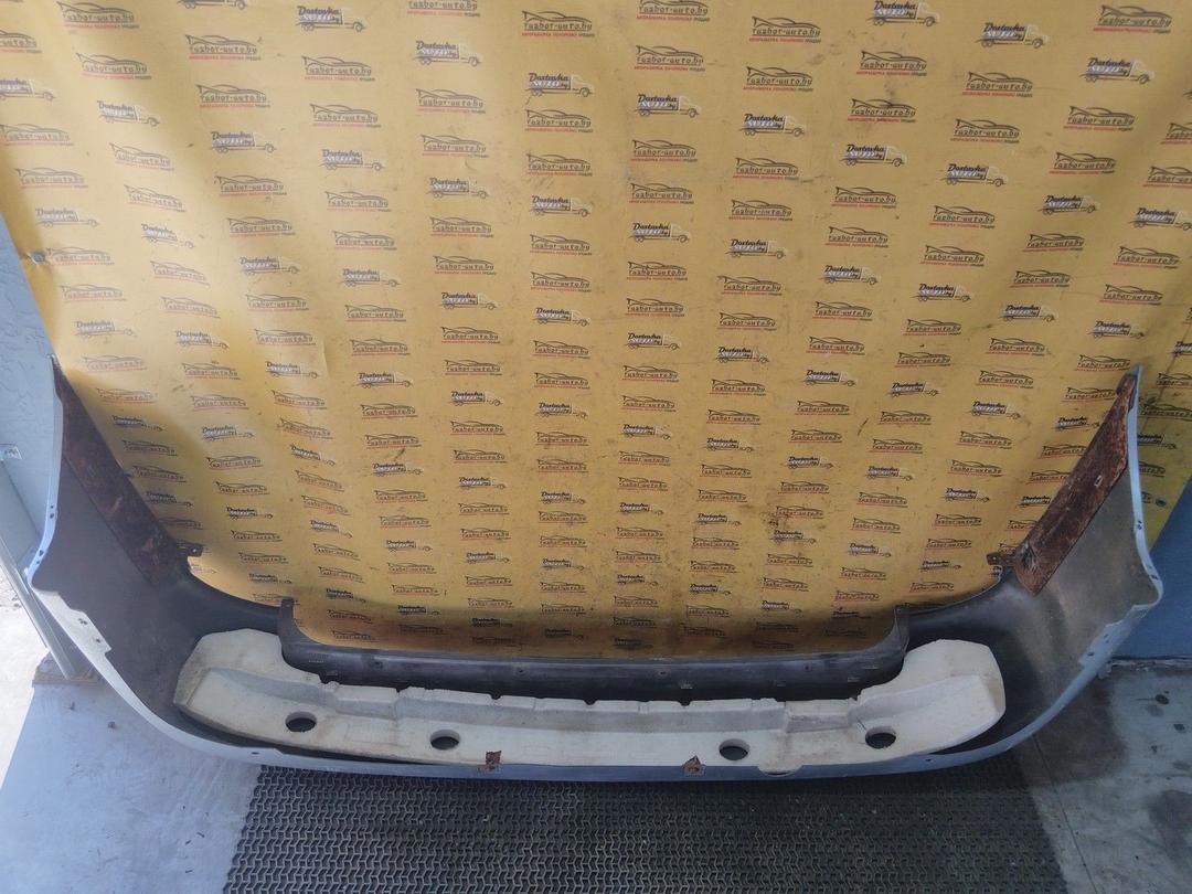 Бампер задний V2TOBW Kia Carnival undefined