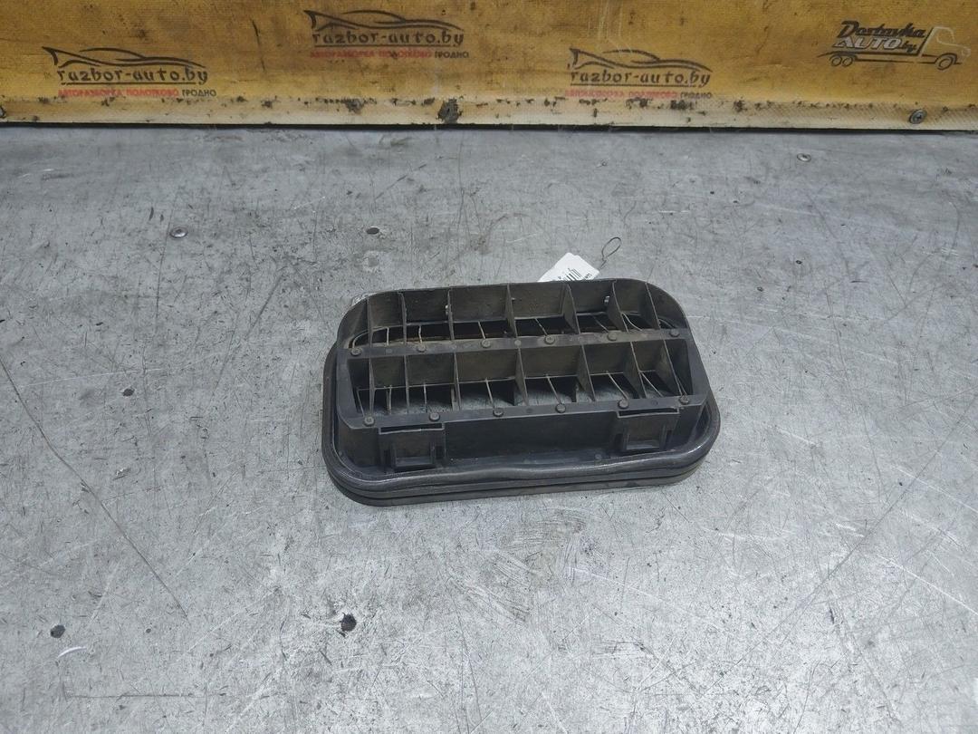 Решетка вентиляции кузова LLX1O5 Volkswagen Passat купить