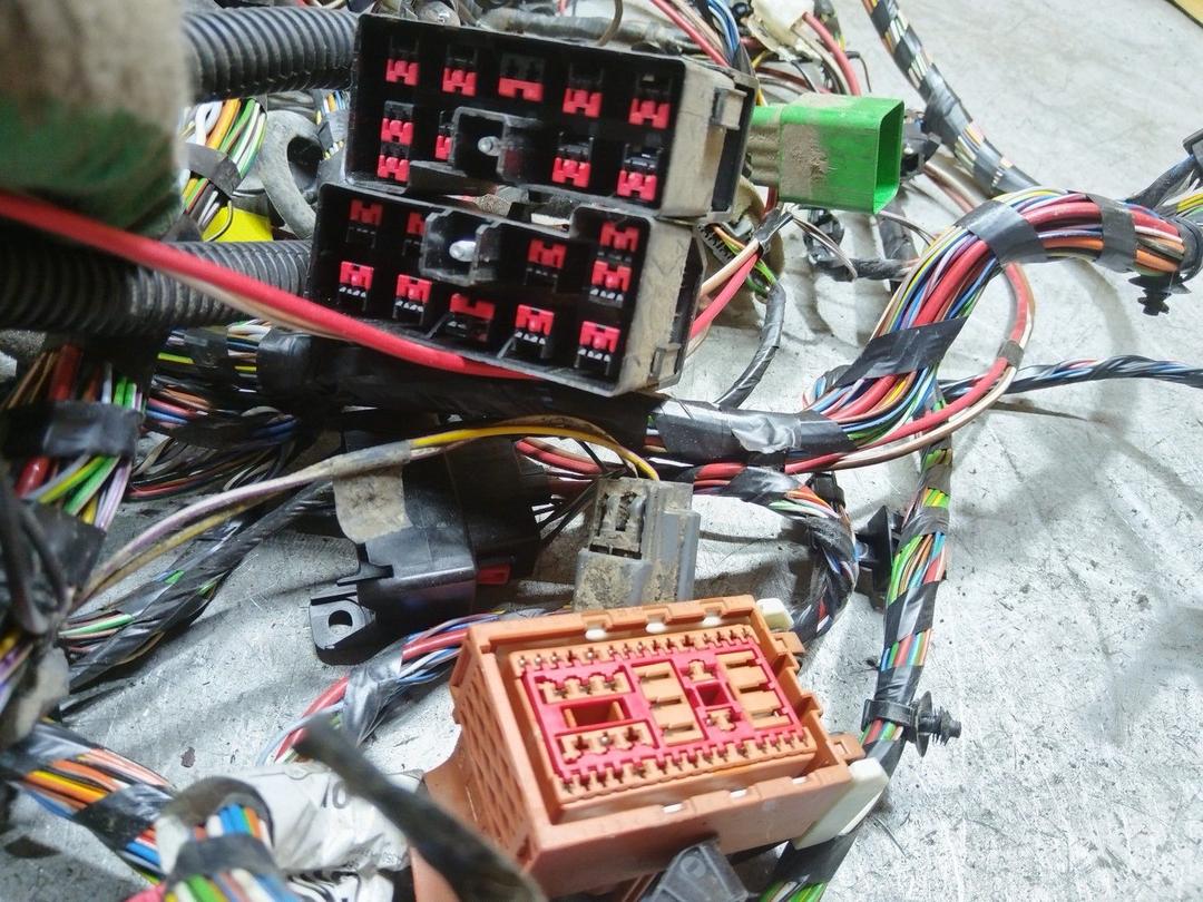 Проводка салона VJ4T18 Ford C-Max - Фото 3