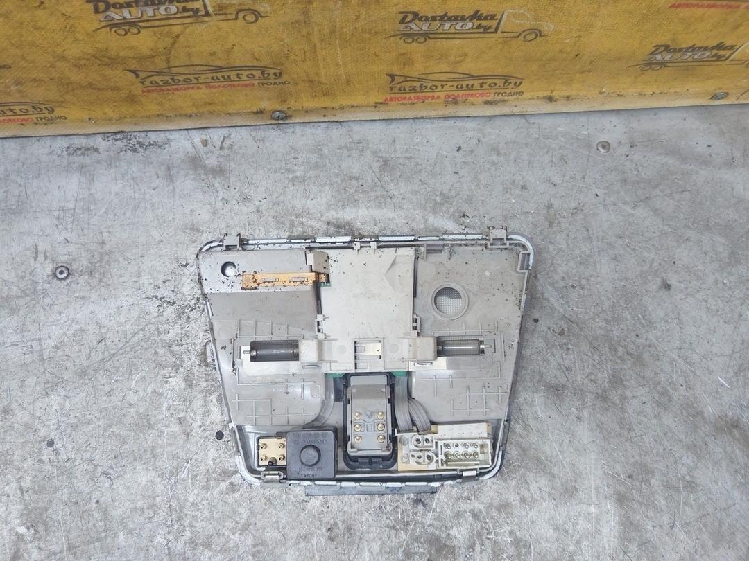 Фонарь салона (плафон) XVK967 Mercedes C W202 купить на авторазборке