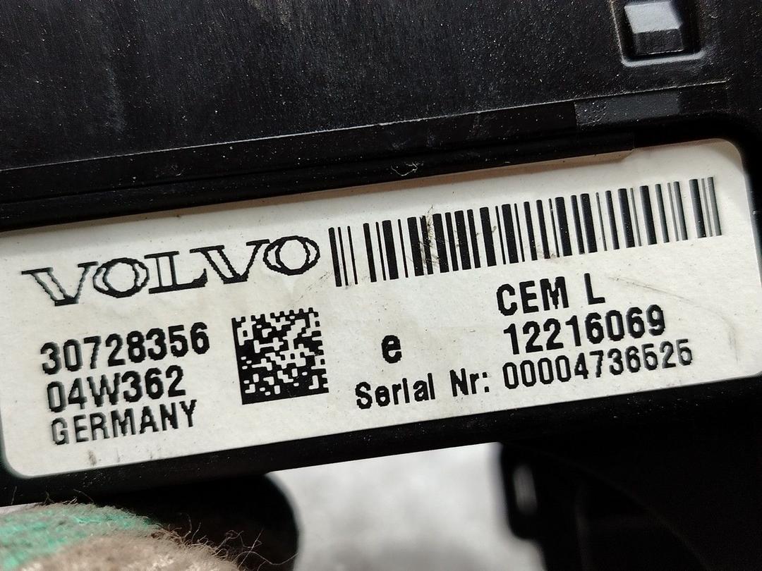 Блок CEM DNO9FI Volvo S60 - Фото 5