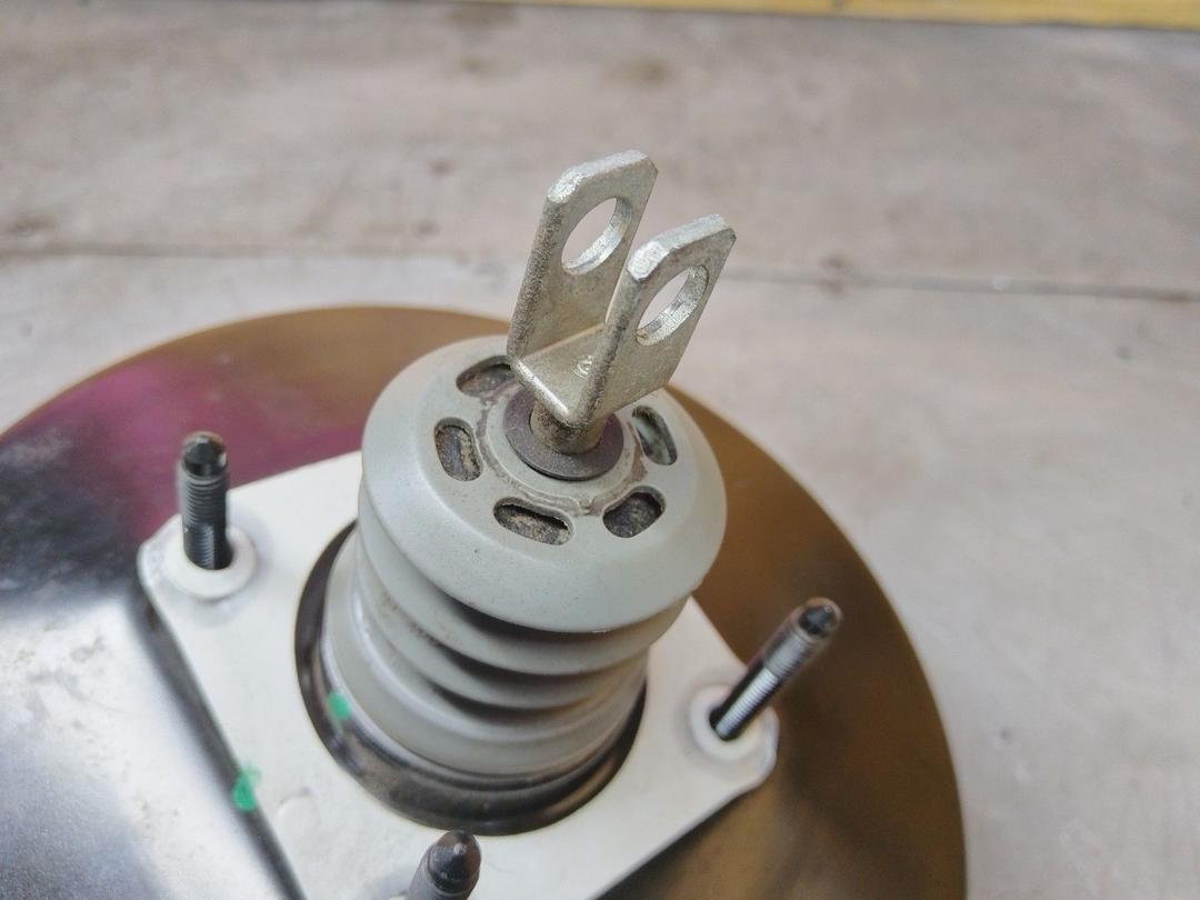 Вакуумный усилитель тормозов C6EQ1H Volvo XC70 купить с доставкой. Огромный выбор запчастей и марок авто. У нас есть практически все.