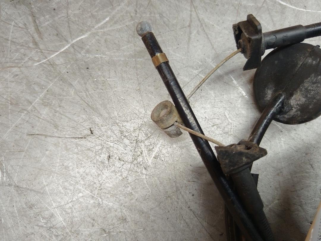 Трос капота MXDKCX Volkswagen Caddy купить в магазине запчастей бу