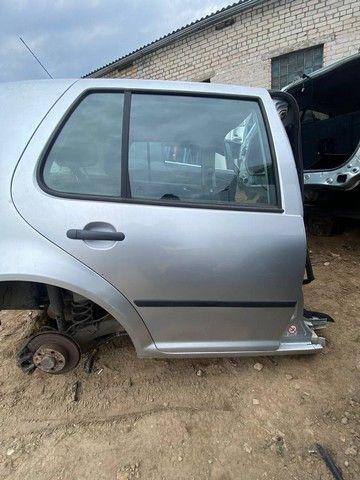 Стекло двери задней правой V4G78Z Volkswagen Golf