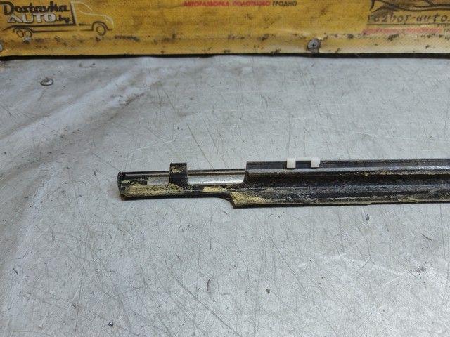 Молдинг стекла двери задней левой наружный JYF55Q Toyota Corolla купить с доставкой