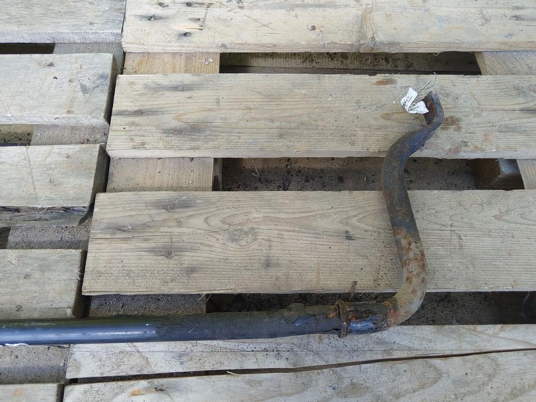 Стабилизатор подвески (поперечной устойчивости) передний UC0VWC Volkswagen Passat - Фото 3