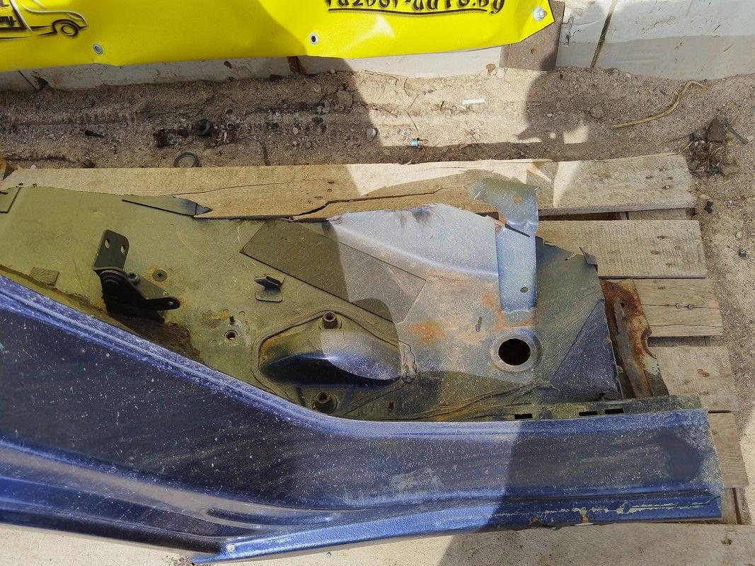 Крыло заднее правое QI4A0G Ford Focus undefined