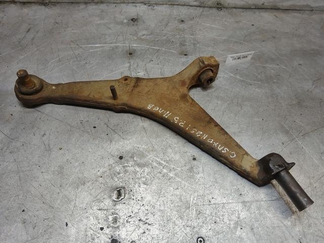 Рычаг передний левый ZIIIF7 Citroen Saxo