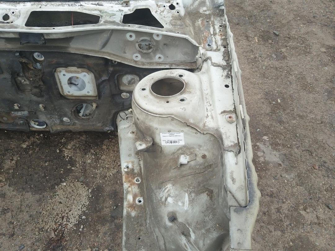 Стакан лонжерона левый J7RGQ3 Daewoo Leganza