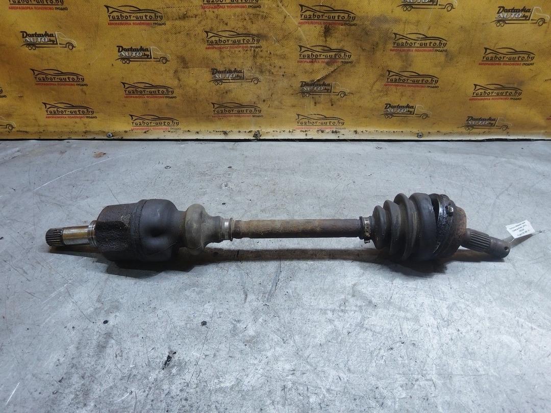 Полуось передняя левая (приводной вал, ШРУС) HMCI3M Peugeot 405