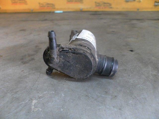 Насос (моторчик) омывателя стекла BDDYHH Peugeot 406 купить на авторазборке