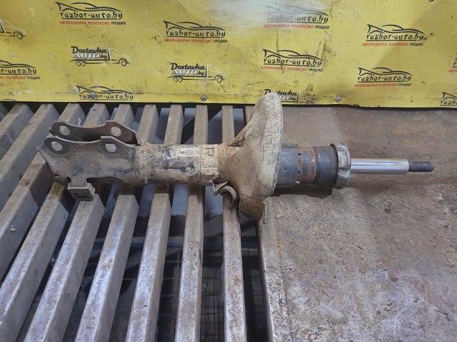 Амортизатор передний правый O696QX Volkswagen Polo - Фото 5