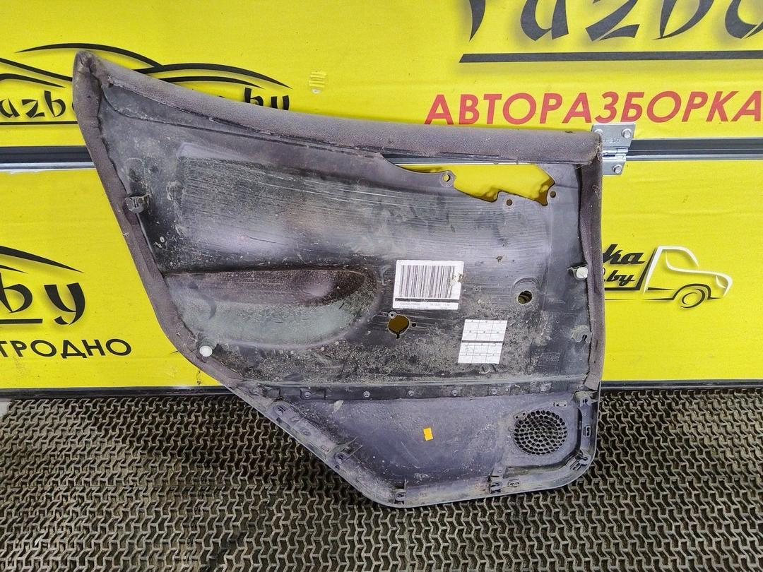 Обшивка двери задней правой (дверная карта) VX1ZRK Mercedes A W168 купить