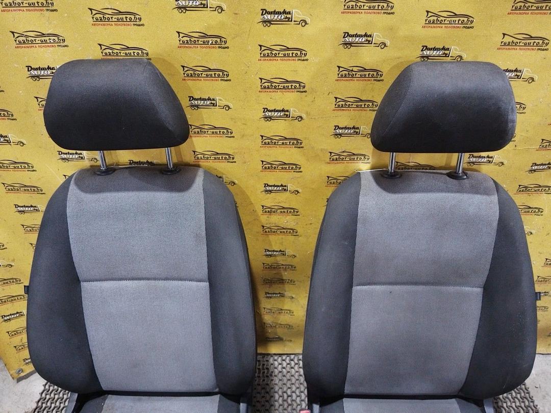 Салон (комплект сидений) YYDWBB Skoda Fabia купить