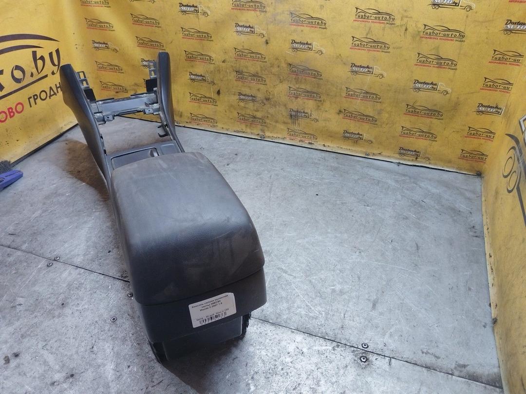 Консоль салона (кулисная часть) 39EC92 Mazda 3 купить с доставкой