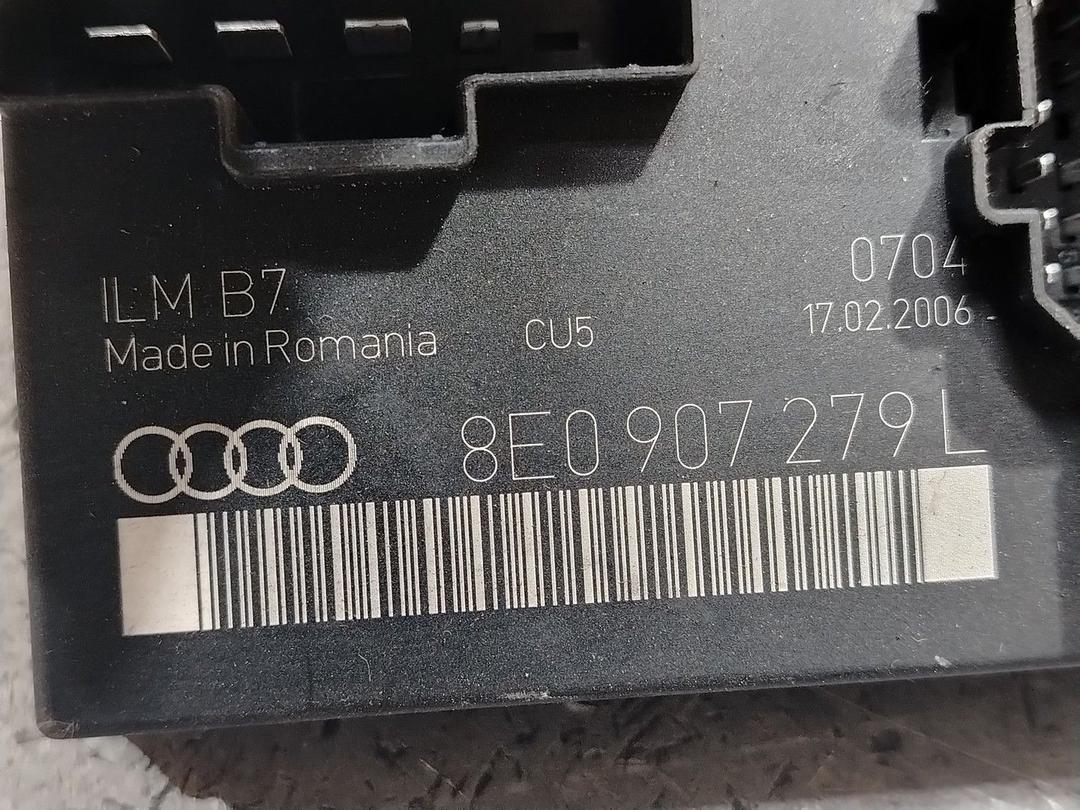 Блок комфорта 6MKWQ7 Audi A4 - Фото 3