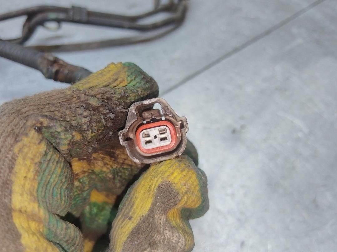 Трубка топливная 5TMF7R Toyota Avensis купить на авторазборке