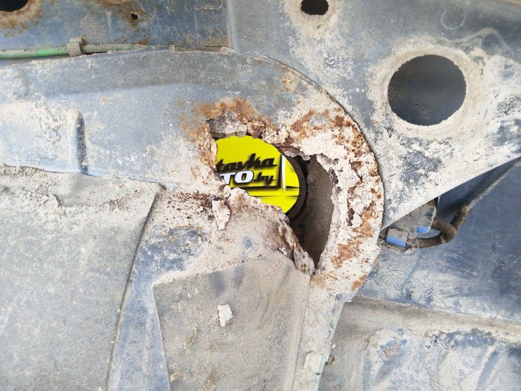 Крыло заднее правое 9CX2J5 Audi 100 undefined